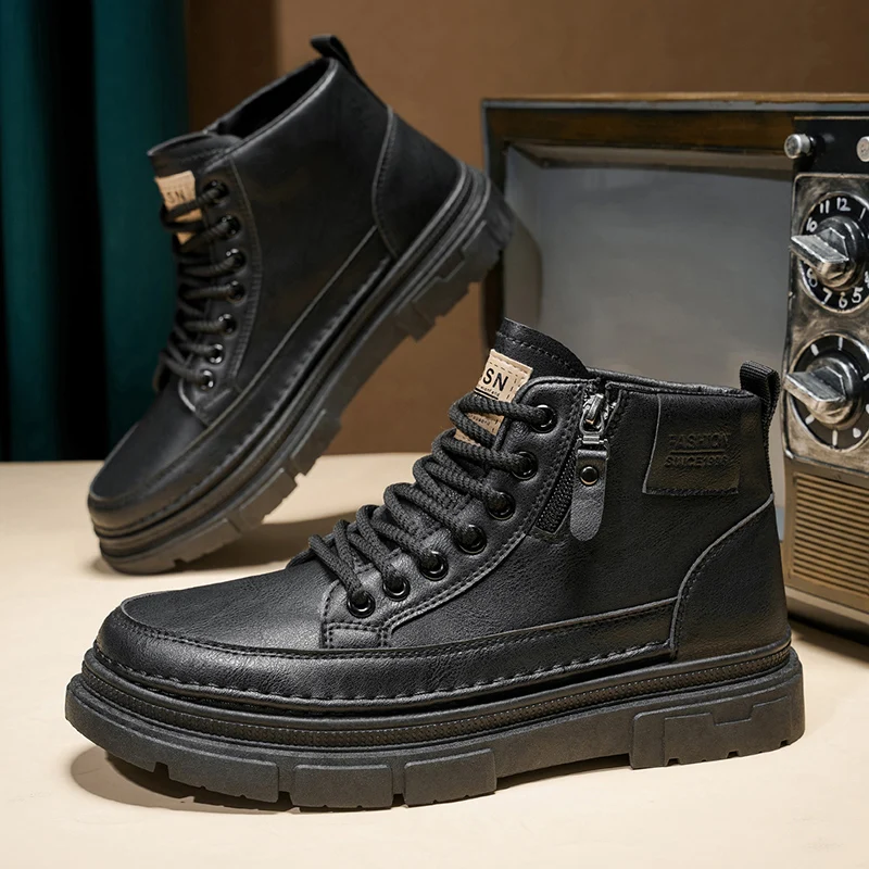 Leatherwork Boots - أحذية كاحل بتصميم كلاسيكي للرجال، مناسبة