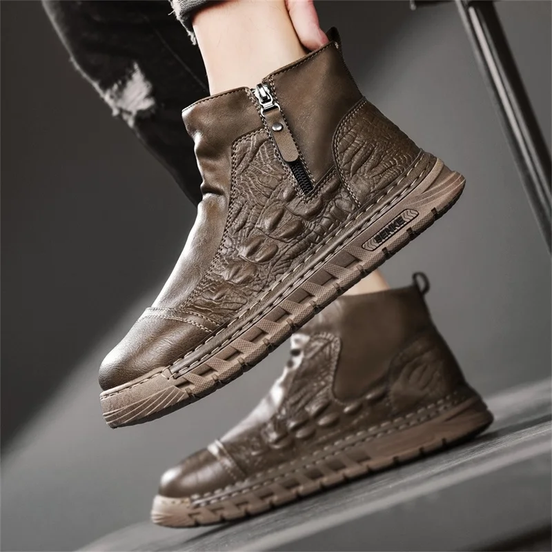 أحذية عمل عالية الرقبة بتصميم  - مراجعة Leatherwork Boots وسعره